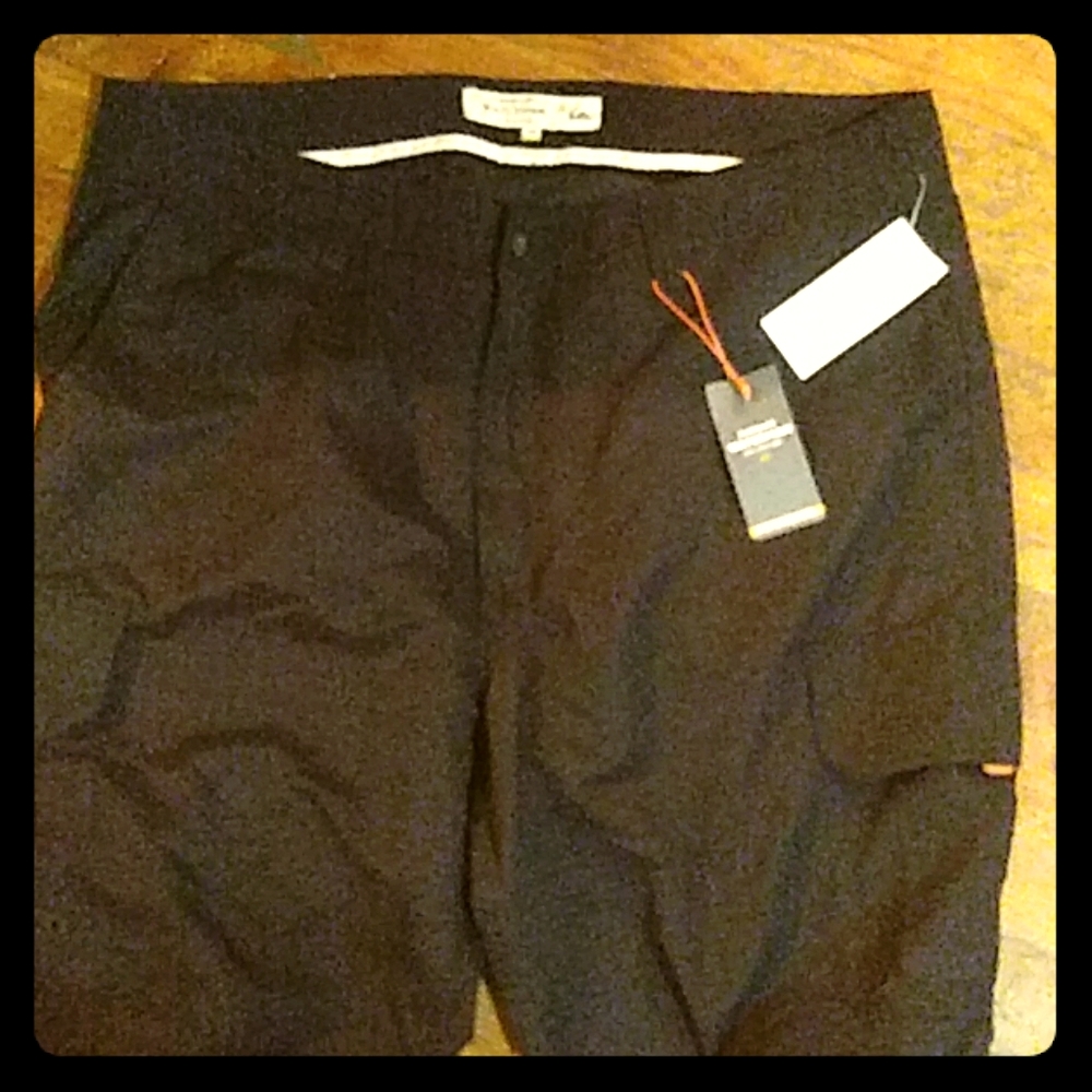 Mens Quicksilver shorts sz 36